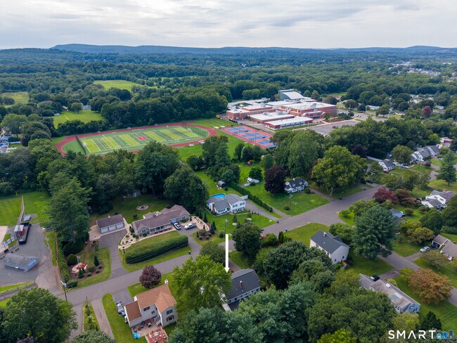 Building Photo - 115 Brandegee Ln