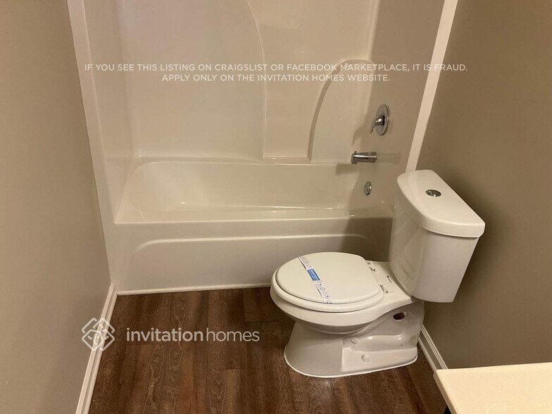 Building Photo - 340 Madison Grace Ave