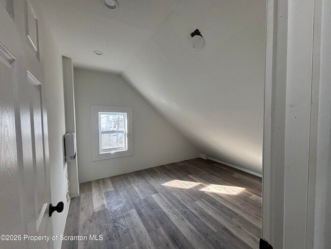 Building Photo - 1264 S 6th Ave