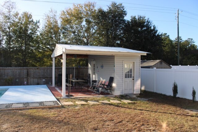 Building Photo - 234 Beckingham Dr