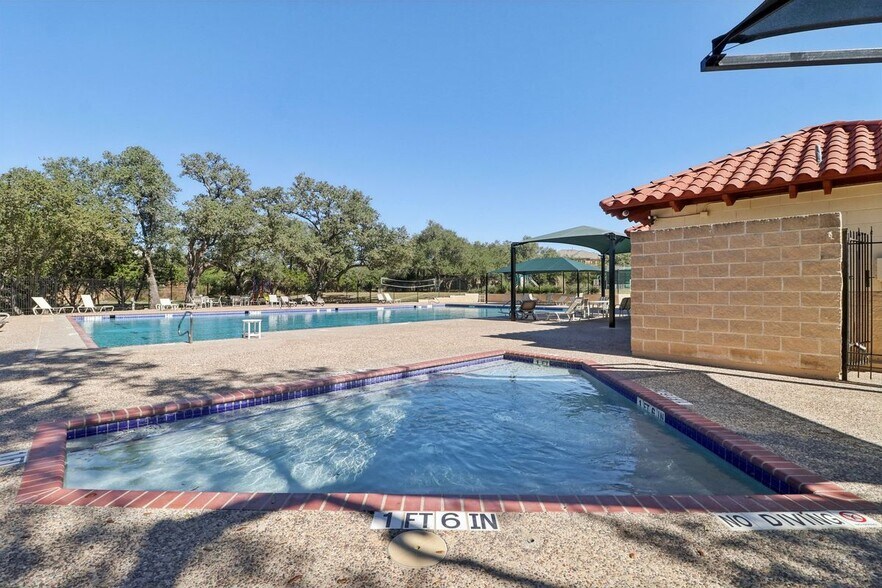 Building Photo - 23607 Silver Creek