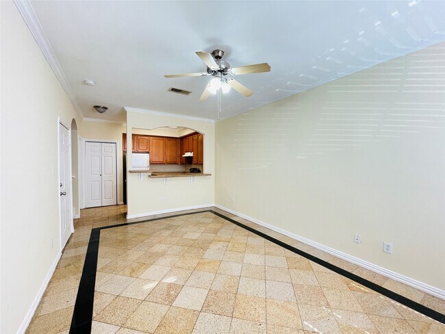 Building Photo - 9400 Bellaire Blvd