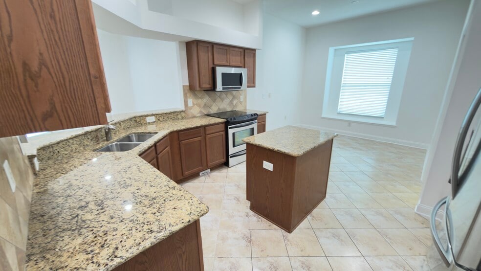 Building Photo - 8120 Turkey Hill Ct