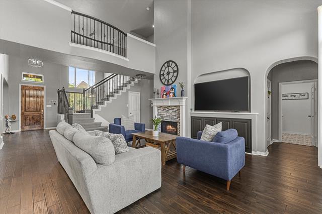 Building Photo - 2245 Gulfstream Dr