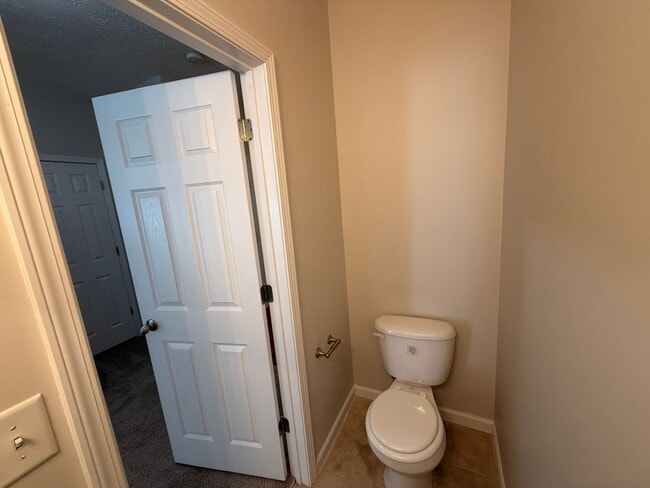 Building Photo - 3 Bed 2.5 Bath Townhome in Brentwood