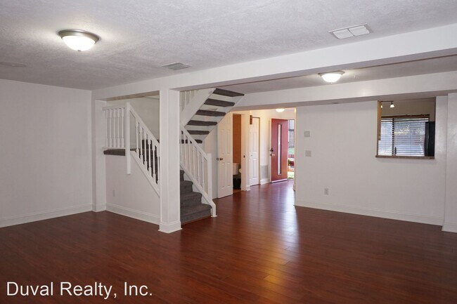 Building Photo - 3 br, 2.5 bath House - 7128 Prestwick Circ...