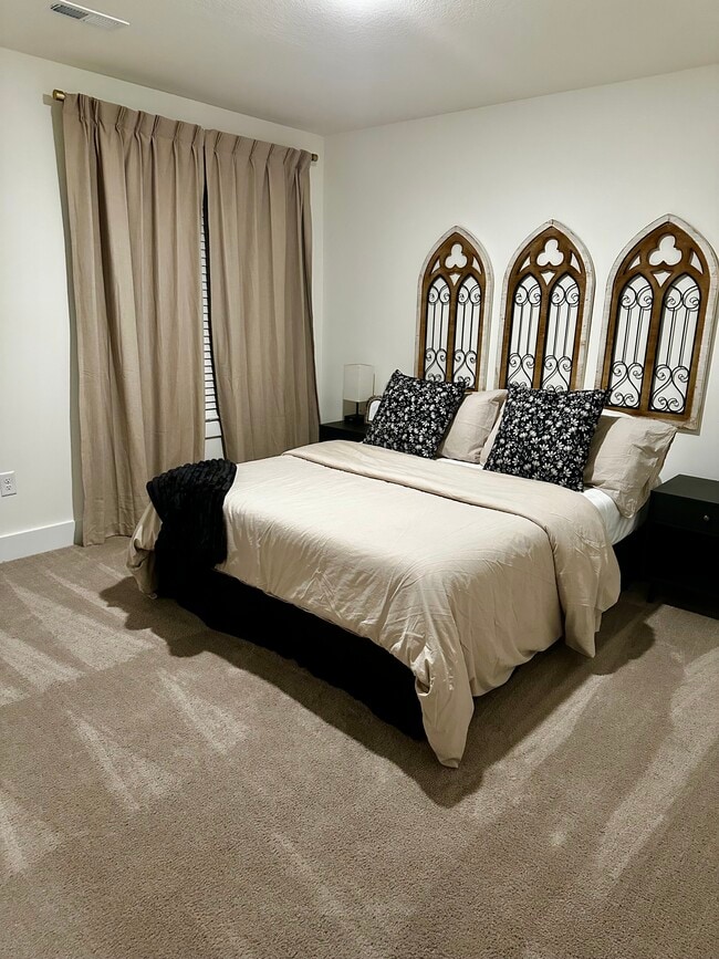 Building Photo - 273 Neals Landing Rd