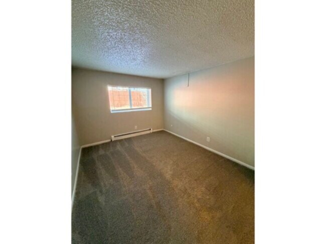 Building Photo - 14419 E Montana Cir