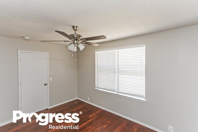 Building Photo - 230 Westminster Dr