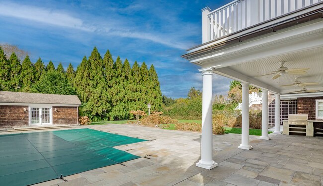 Building Photo - 63 Meadowmere Pl