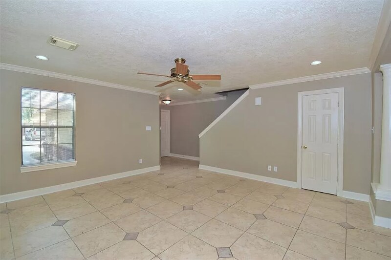 Building Photo - 504 Texas St