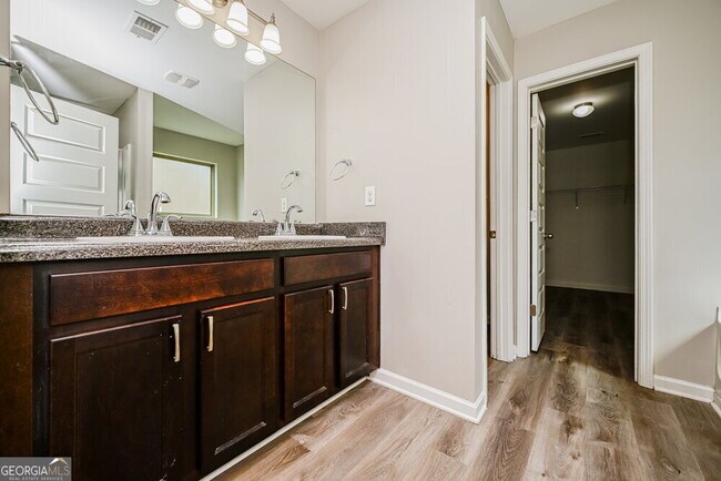 Building Photo - 1156 Werre Way