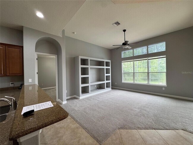 Building Photo - 142 Harrington Ct