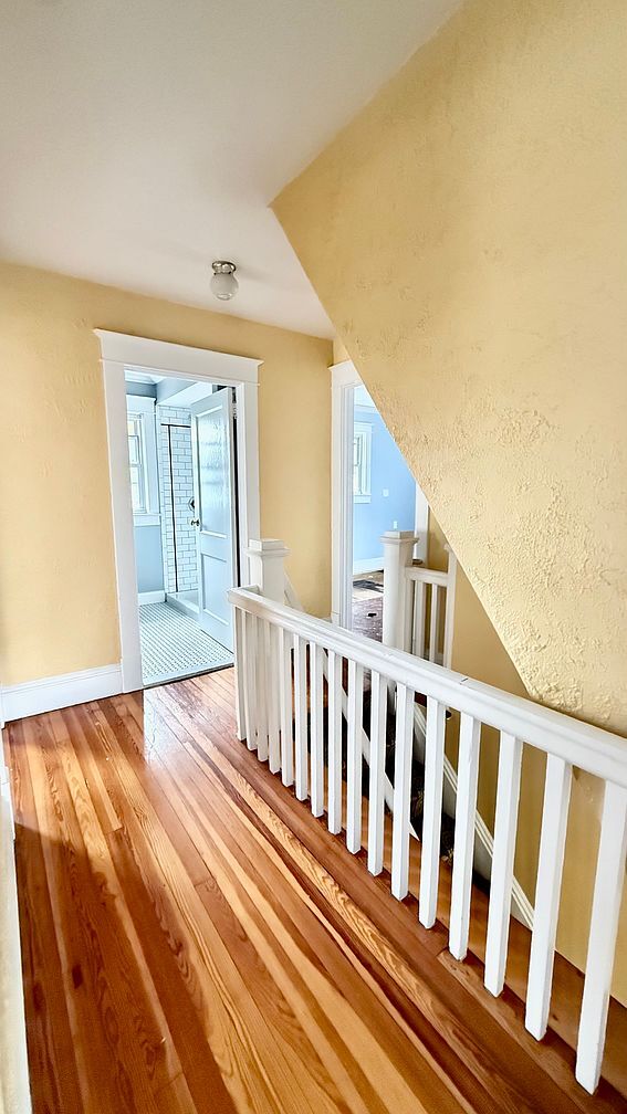 Building Photo - 124 Ketcham Ave