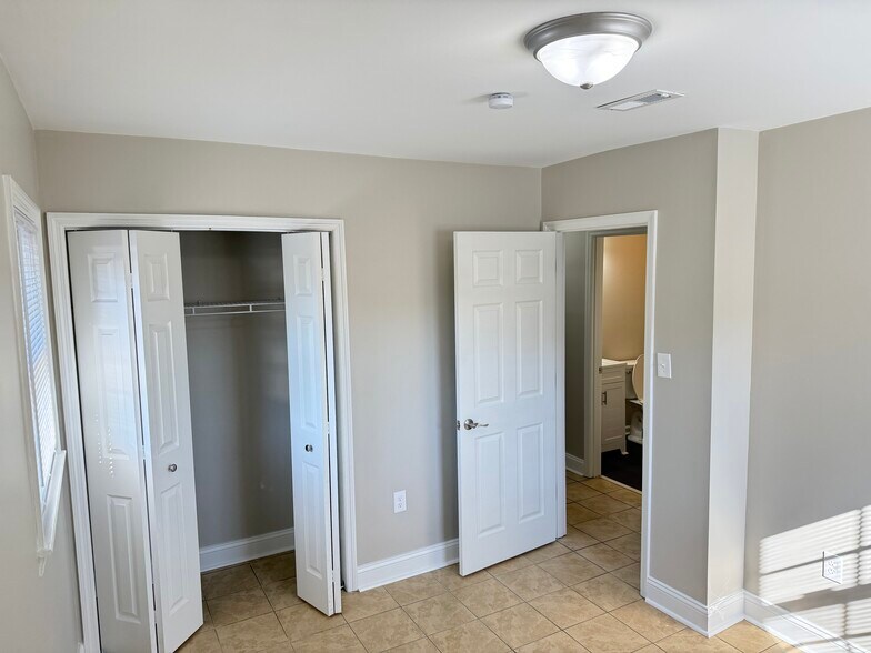 2nd Bedroom - 3410 Longwood Ln