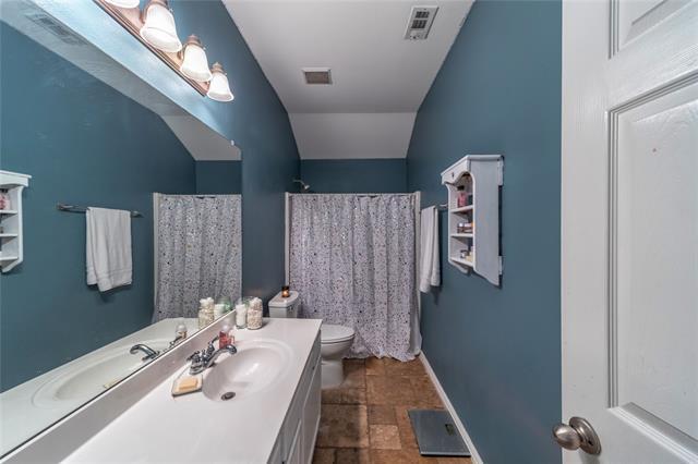 Building Photo - 401 Tallowtree Dr