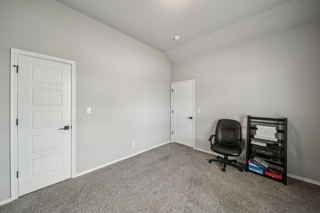 Building Photo - NEIGHBORHOOD POOL, WALKING TRAILS & ONE OF...