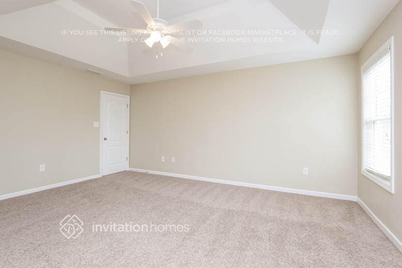 Building Photo - 3640 Cedar Springs Ln SE
