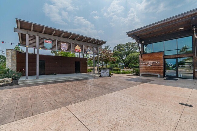 Building Photo - 108 Mulligan Dr