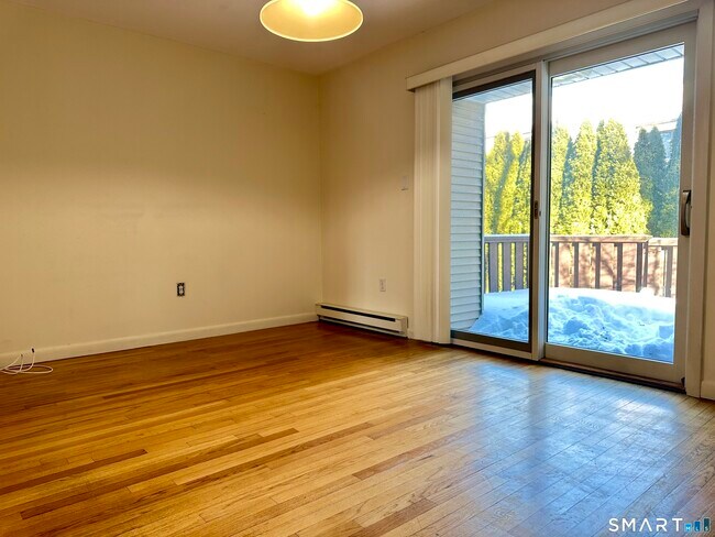 Building Photo - 168 Belltown Rd