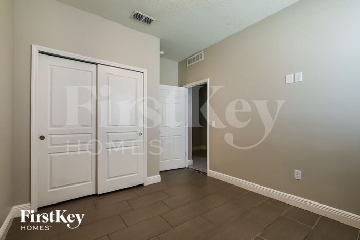 Building Photo - 12018 Sumter Dr