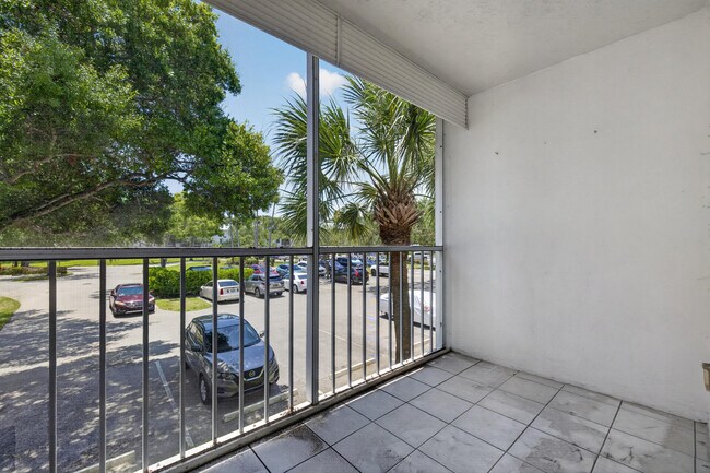 Building Photo - 2512 SE Anchorage Cove