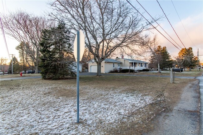 Building Photo - 101 Wendell Ln