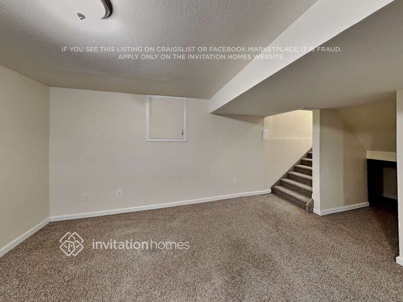 Building Photo - 9659 Marion Way