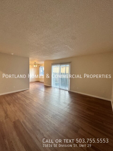 Building Photo - 2-Bedroom Apartment, Downstairs, Near Tran...