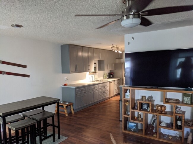 Building Photo - 1711 Cato Cir