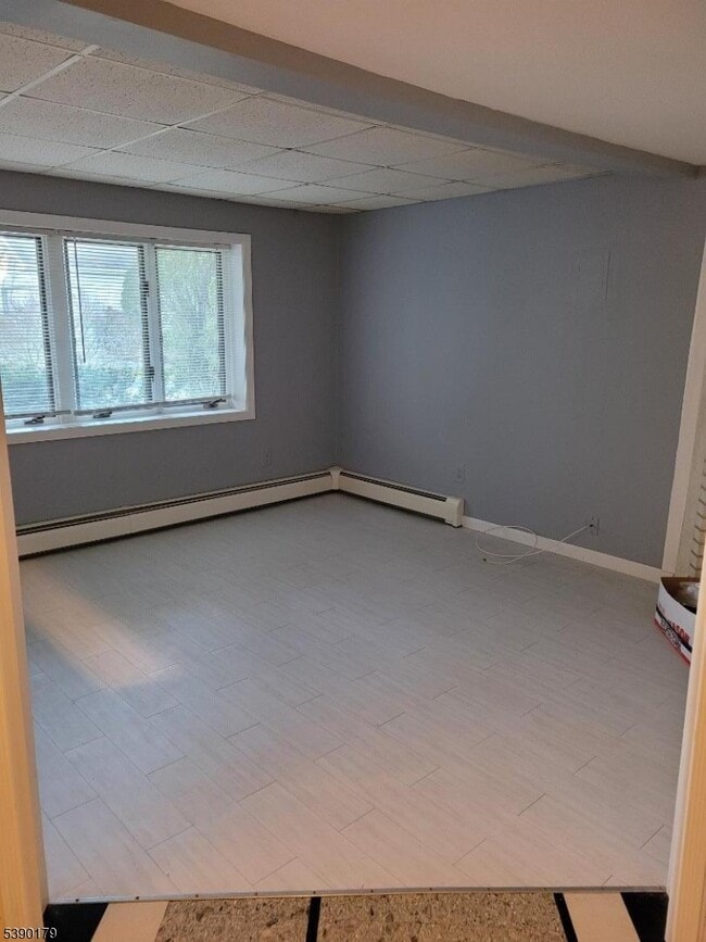 Building Photo - 107 N Bertrand Rd