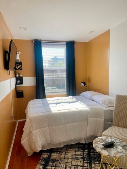 Building Photo - 660 Williams Ave