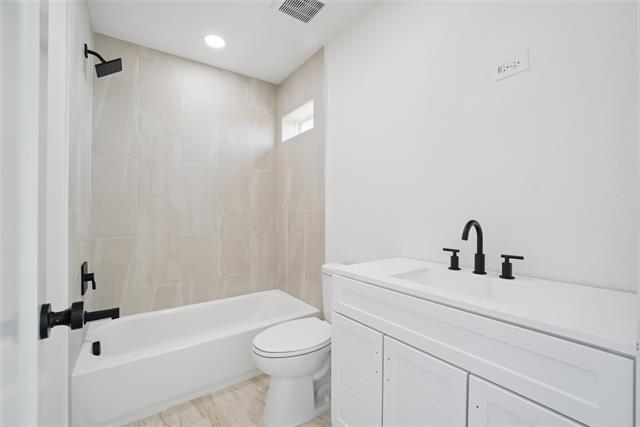 Building Photo - 401 Bryan St