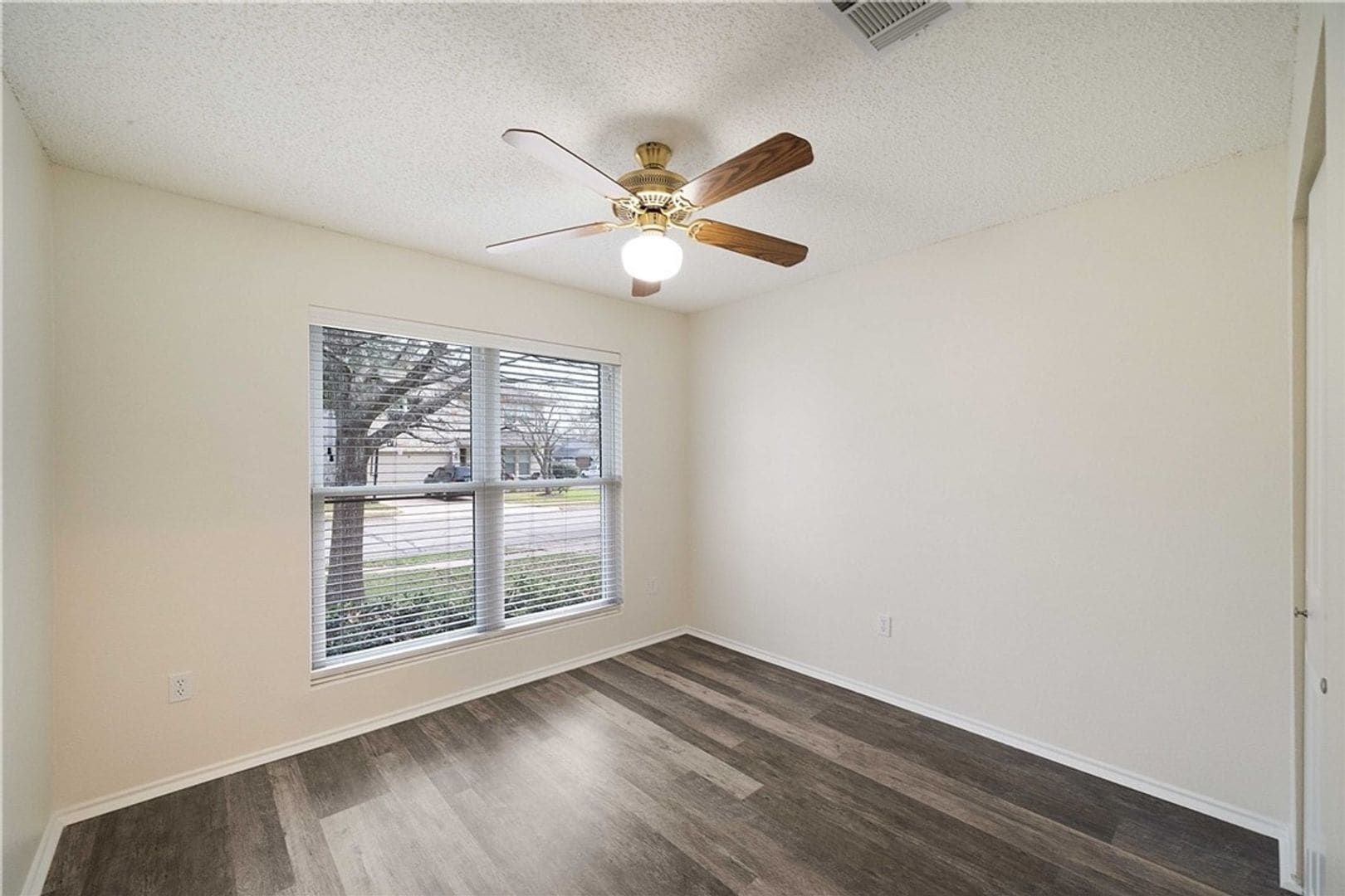 Building Photo - 20902 Gelding Ln