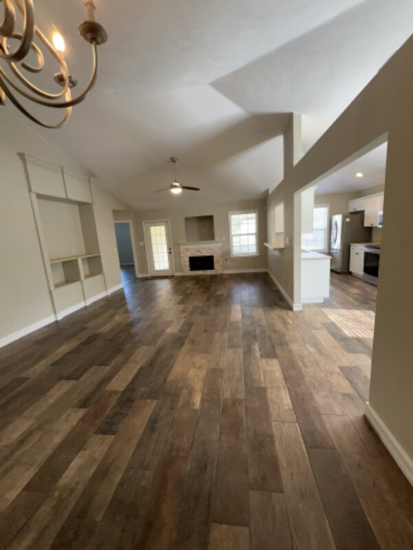 Building Photo - 8392 Ivy Brook Ln