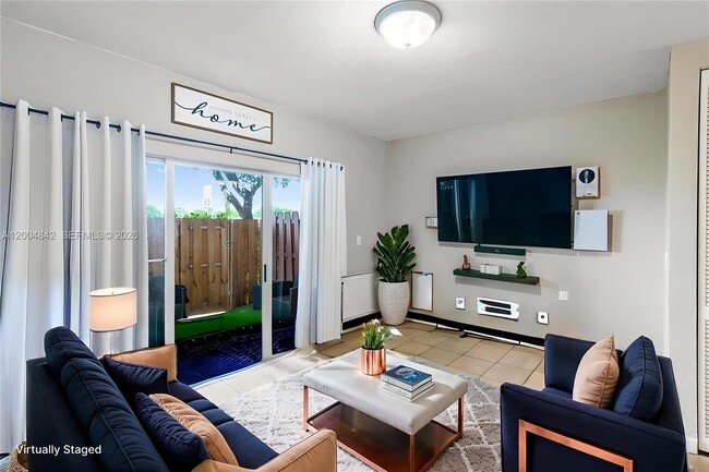 Building Photo - 1420 NE 33rd Ave