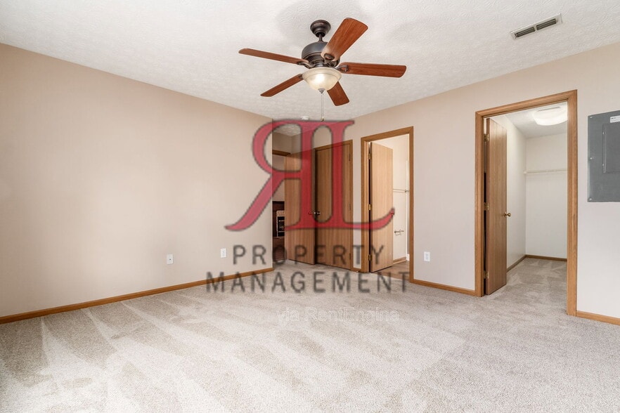 Building Photo - 3000 Papin St