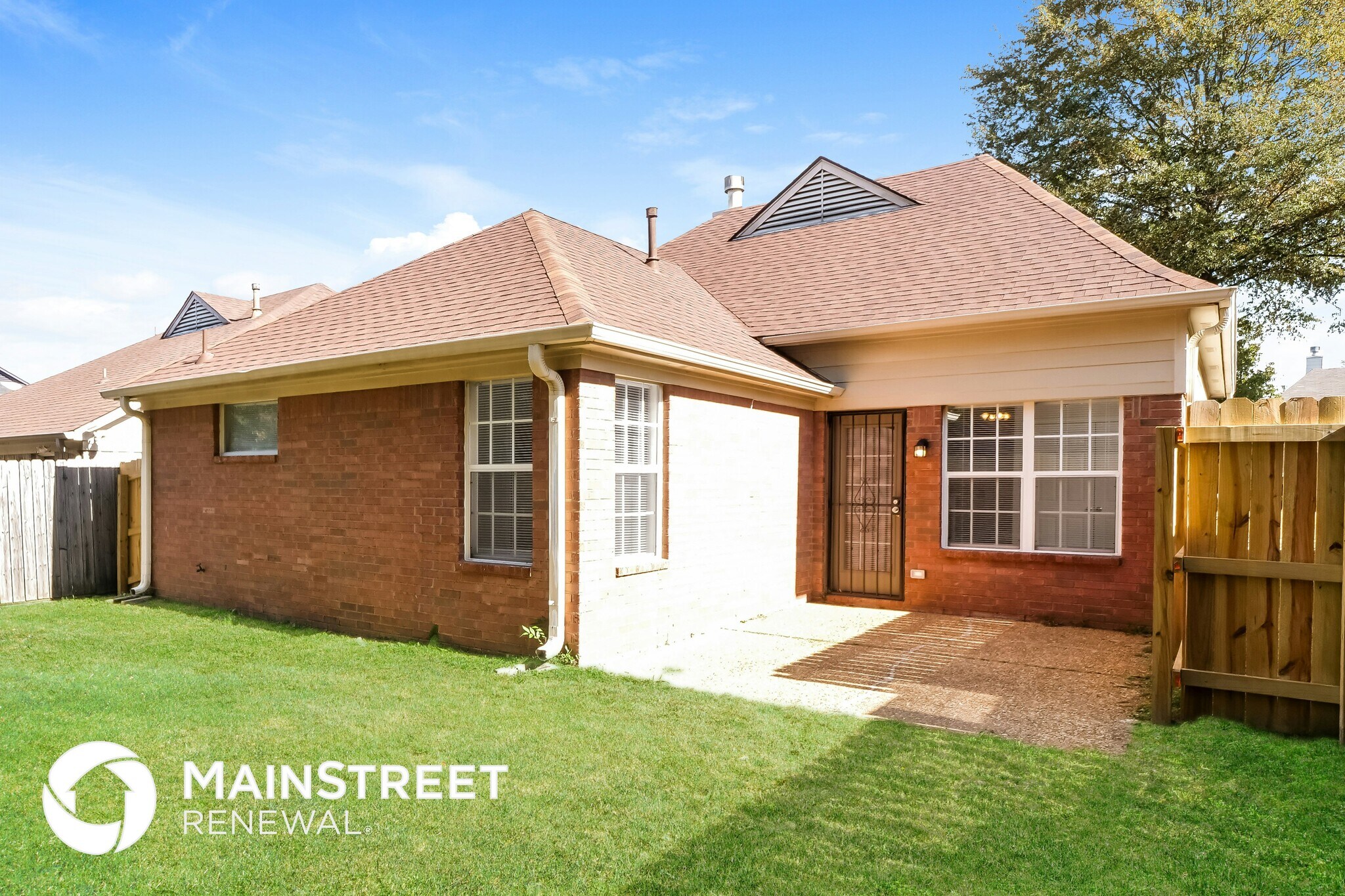 Building Photo - 7040 Millers Glen Way