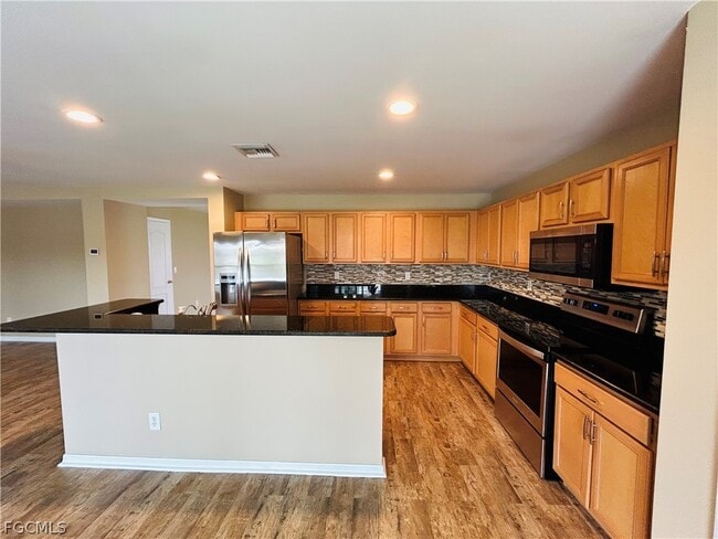 Building Photo - 18270 Pine Nut Ct