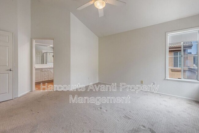 Building Photo - 12507 El Camino Real
