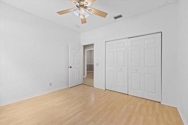 Building Photo - 1441 Cardinal Way