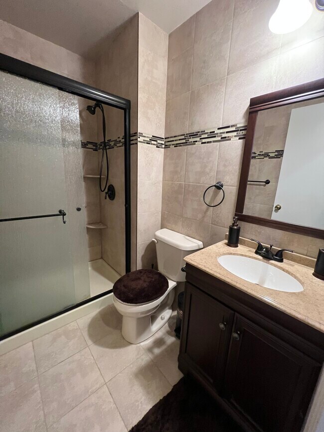 Building Photo - 36 Catawba Ct