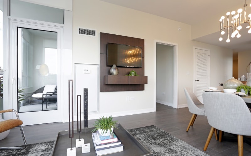 Building Photo - 750 N Hudson Ave