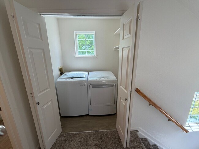 Building Photo - 12139 Applewood Ct
