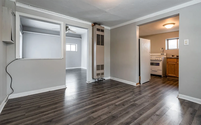 Building Photo - A Charming One-Bedroom with a Yard You’ll Love