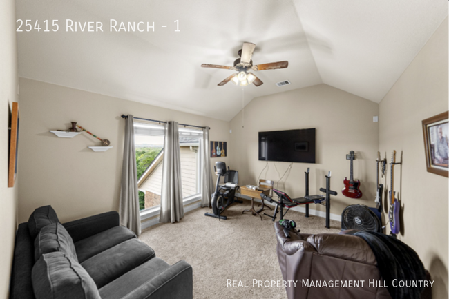 Building Photo - 25415 River Ranch
