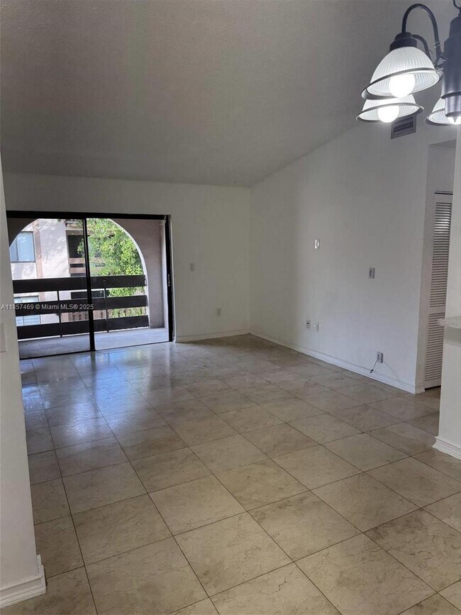 Building Photo - 8999 SW 123rd Ct