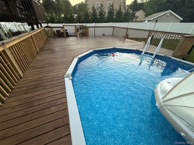 Building Photo - 3 Shoddy Hollow Rd