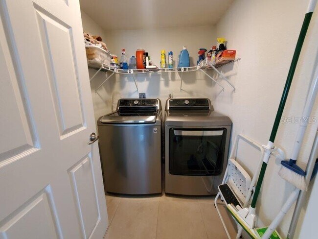 Building Photo - 101 N Marion Ct