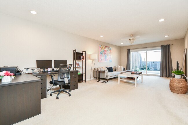 Building Photo - 2700 Bellefontaine St